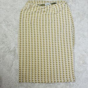 NWOT Zara yellow elastic waist pencil skirt Small